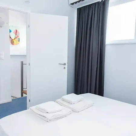Apartment Ypsilon Iconicathenshome: Luxurious 3-bedroom Near Acropolis