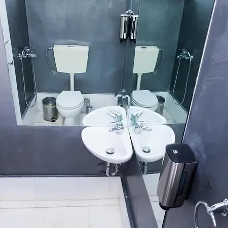 Apartment Ypsilon Iconicathenshome: Luxurious 3-bedroom Near Acropolis Athens
