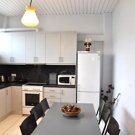 Apartment Ypsilon Iconicathenshome: Luxurious 3-bedroom Near Acropolis *