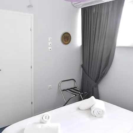 Ypsilon Iconicathenshome: Luxurious 3-bedroom Near Acropolis *