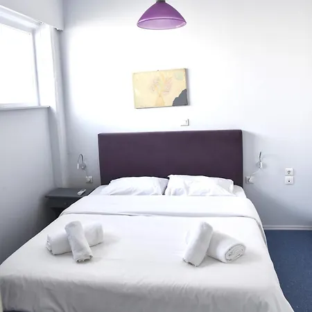 Ypsilon Iconicathenshome: Luxurious 3-bedroom Near Acropolis *